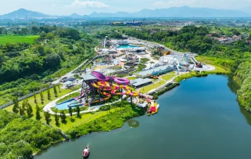 wisata kota baru parahyangan wahoo waterworld